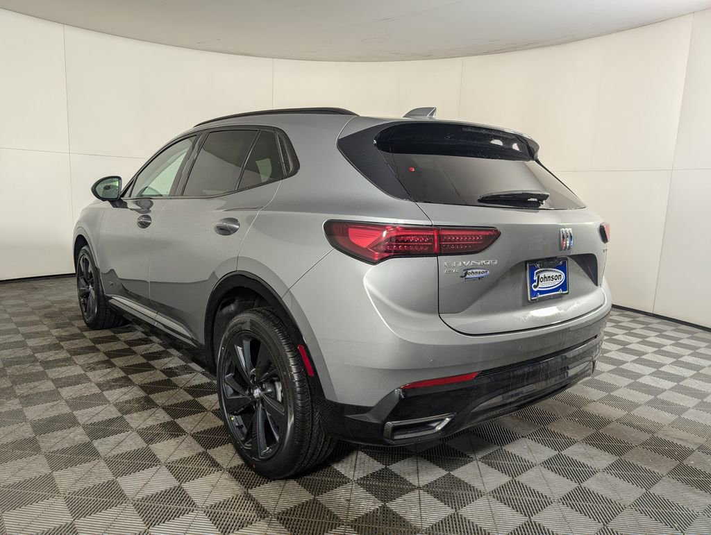 2025 Buick Envision Sport Touring photo 4