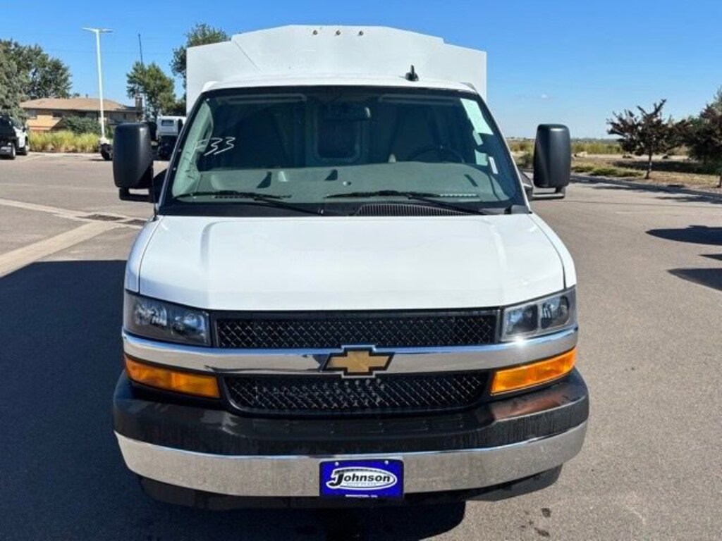 New 2025 Chevrolet Express Cutaway 3500 1WT Cutaway Van