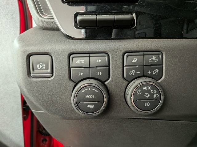 2025 Chevrolet Silverado 1500 ZR2 - Photo 18