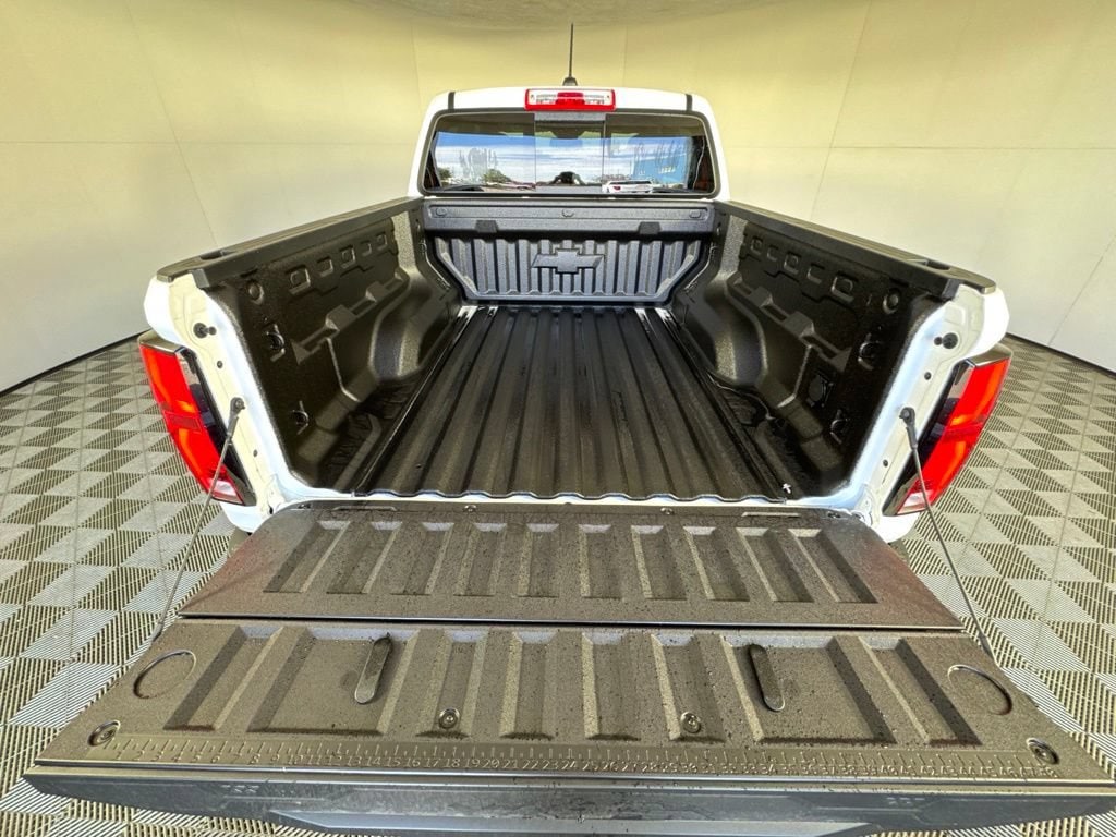 2026 Chevrolet Colorado Z71 - Photo 31