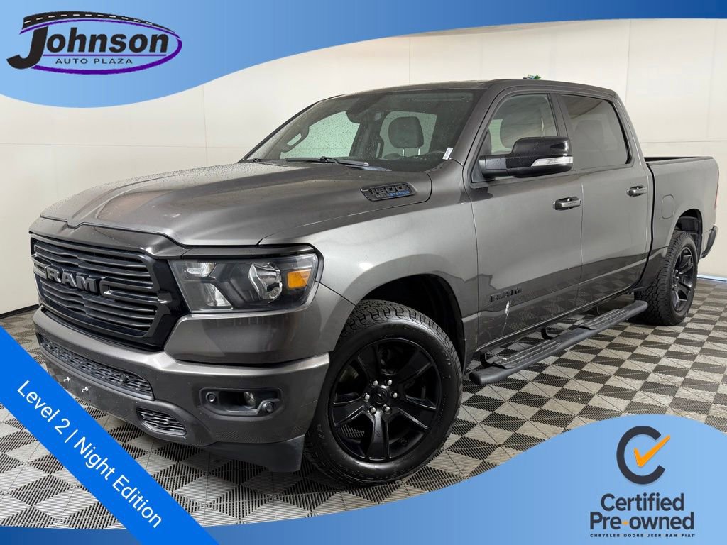2021 RAM 1500 Big Horn/Lone Star 4x4 Crew Cab 5'7's photo