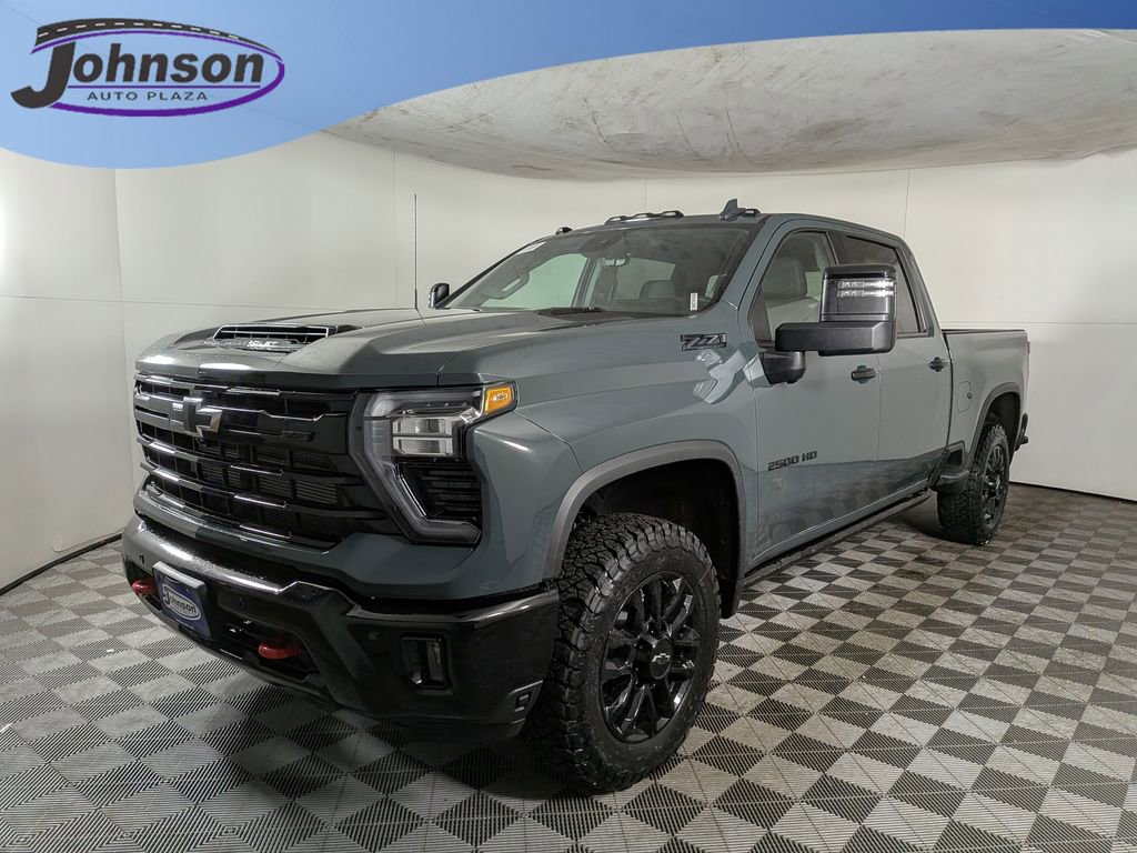 2026 Chevrolet Silverado HD LTZ's photo