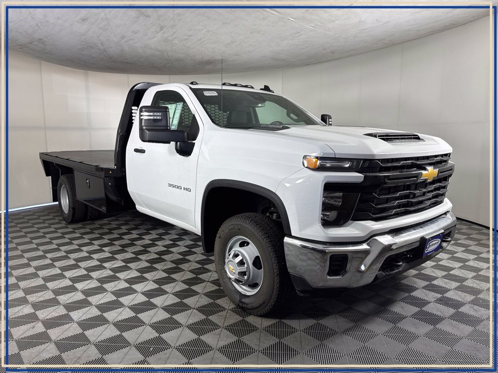New 2026 Chevrolet Silverado 3500 HD Chassis Cab Work Truck Truck