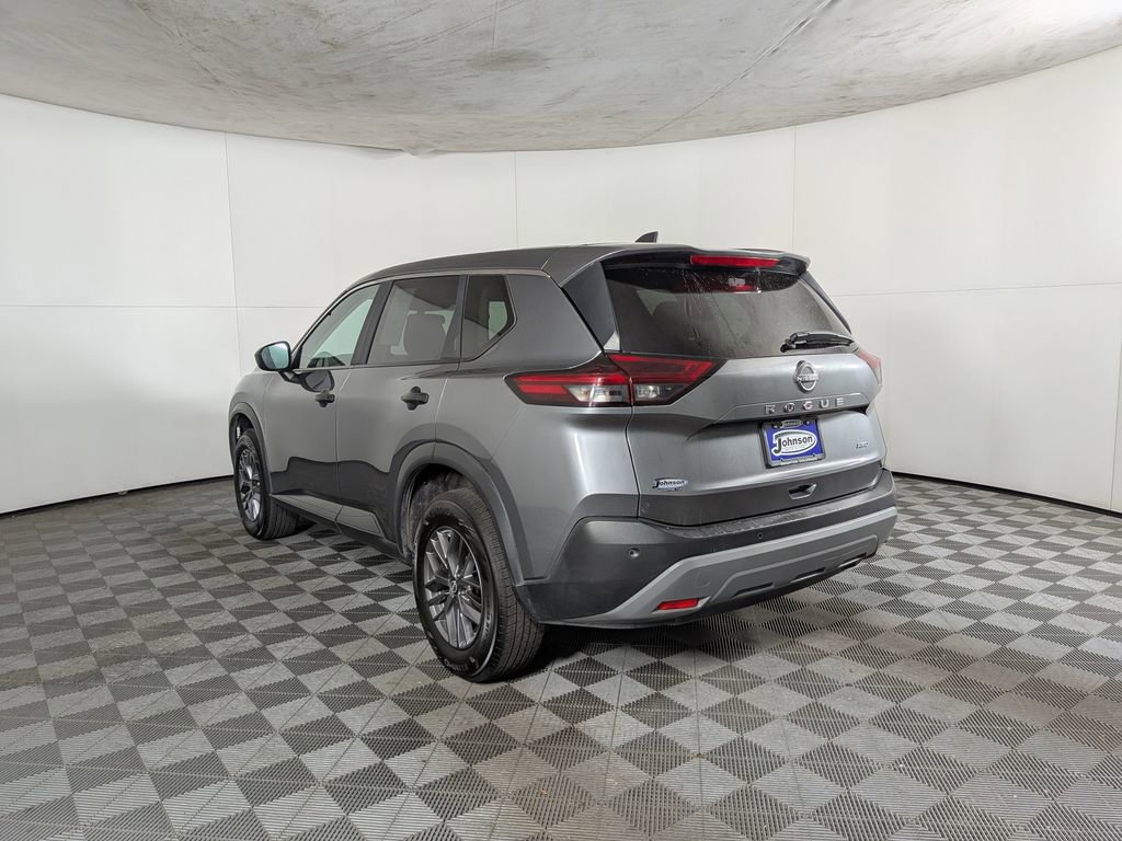 2023 Nissan Rogue S photo 3