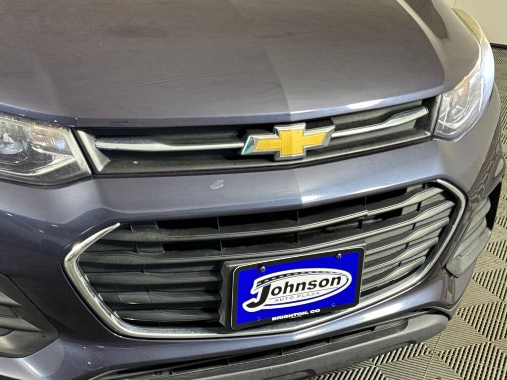 Used 2018 Chevrolet Trax LS SUV