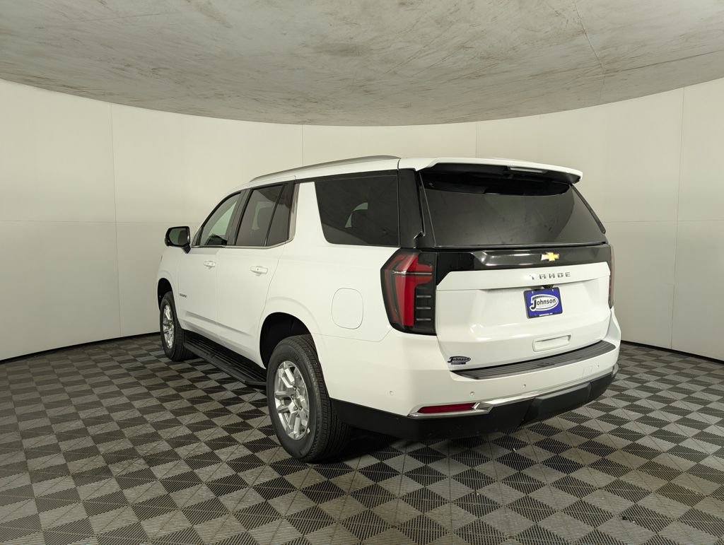 2026 Chevrolet Tahoe LS photo 4