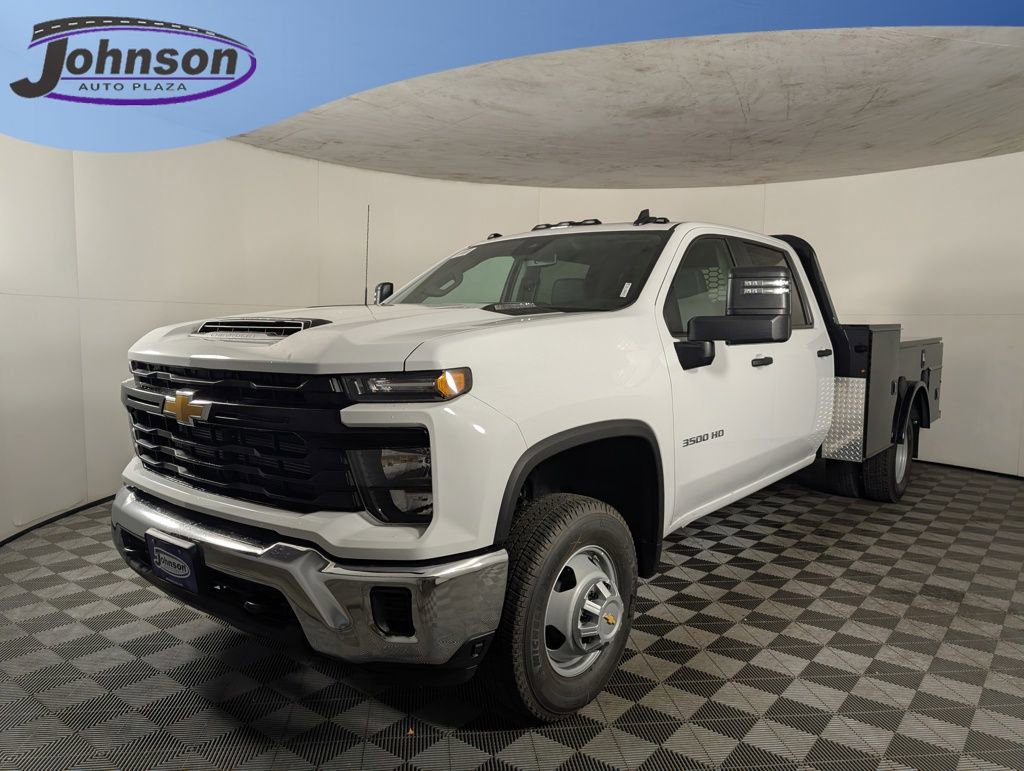 2025 Chevrolet Silverado 3500HD Work Truck's photo