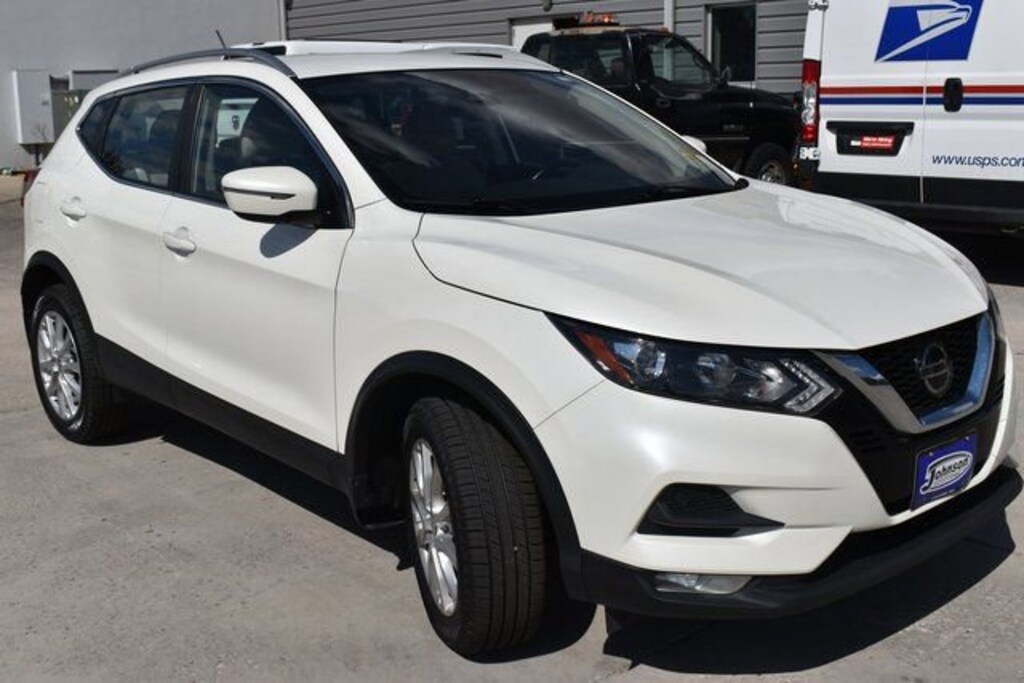 Used 2021 Nissan Rogue Sport SV