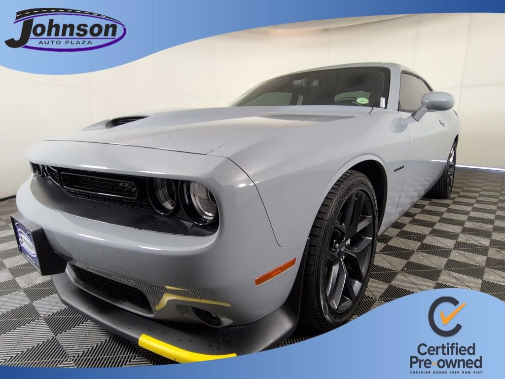 2022 Dodge Challenger R/T's photo