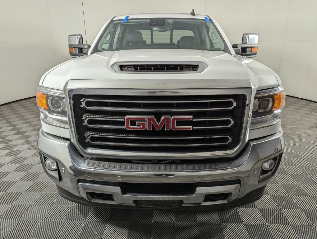 Used 2019 GMC Sierra 2500HD SLT with VIN 1GT12REYXKF272556 for sale in Brighton, CO