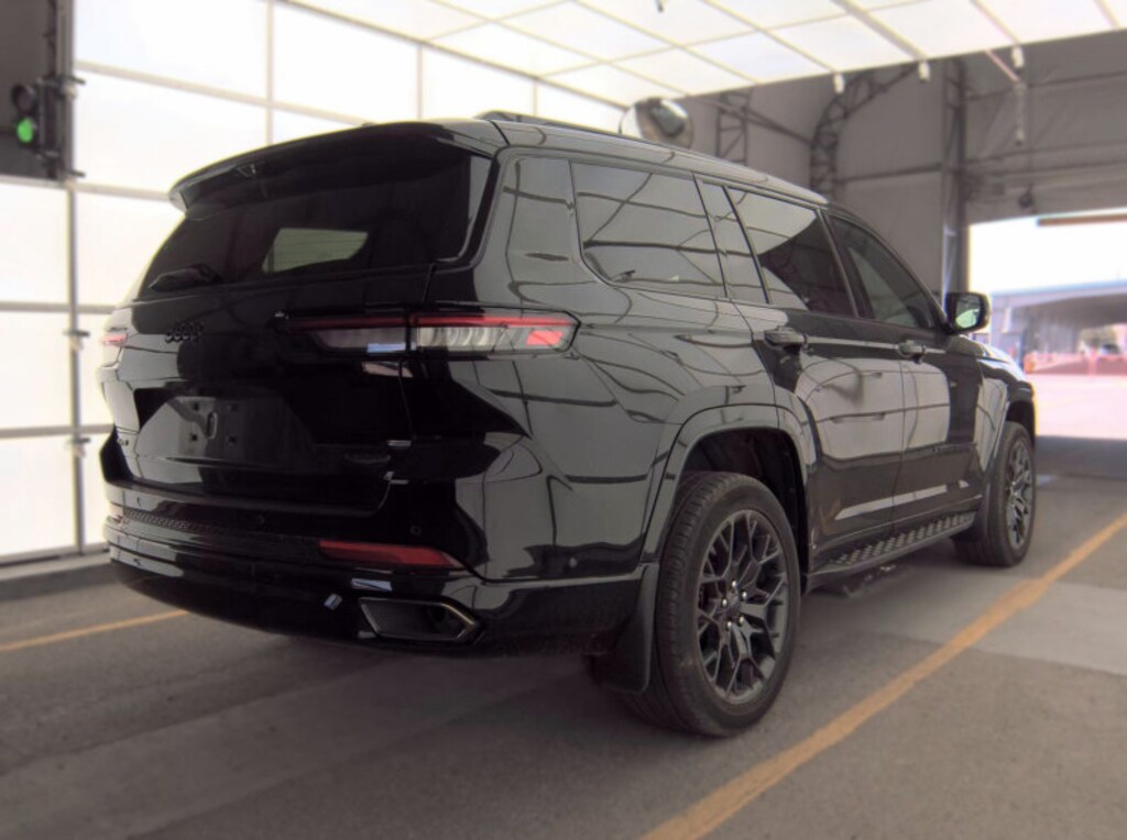 Used 2024 Jeep Grand Cherokee L Summit Reserve