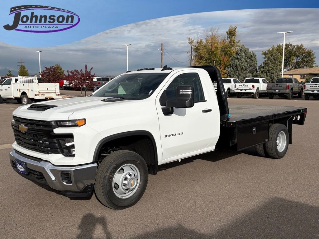 New 2025 Chevrolet Silverado 3500 HD Chassis Cab Work Truck Truck