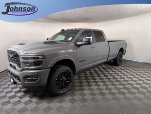 2026 Ram 3500 LIMITED CREW CAB 4X4 8' BOX Pickup