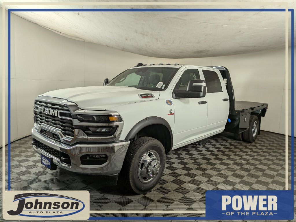 2026 Ram 3500 Chassis Cab CREW CAB CHASSIS 4X4 Pickup