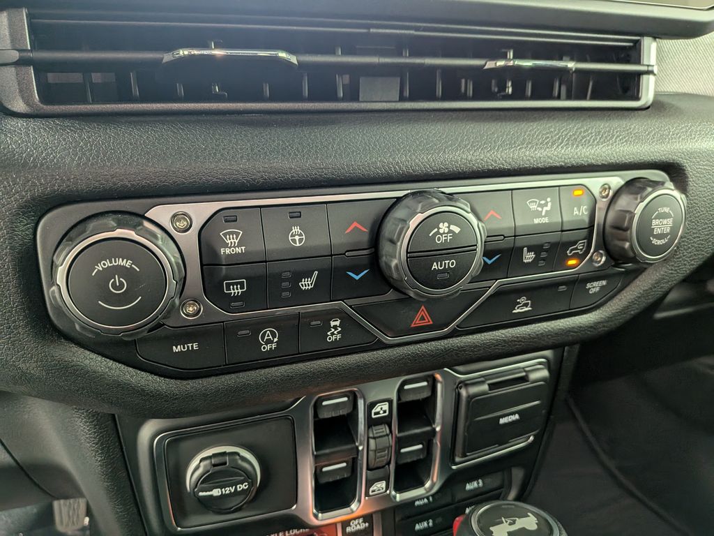 2026 Jeep Wrangler 4-Door Willys - Photo 23