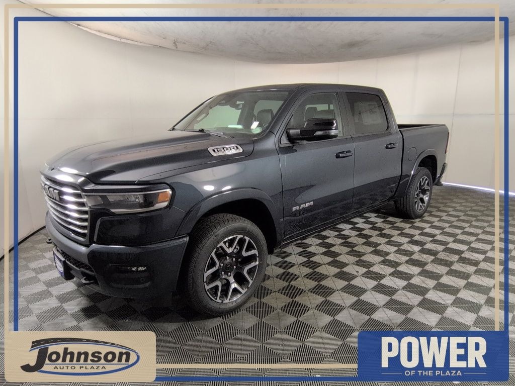 New 2026 Ram 1500 LARAMIE CREW CAB 4X4 5'7 BOX Pickup