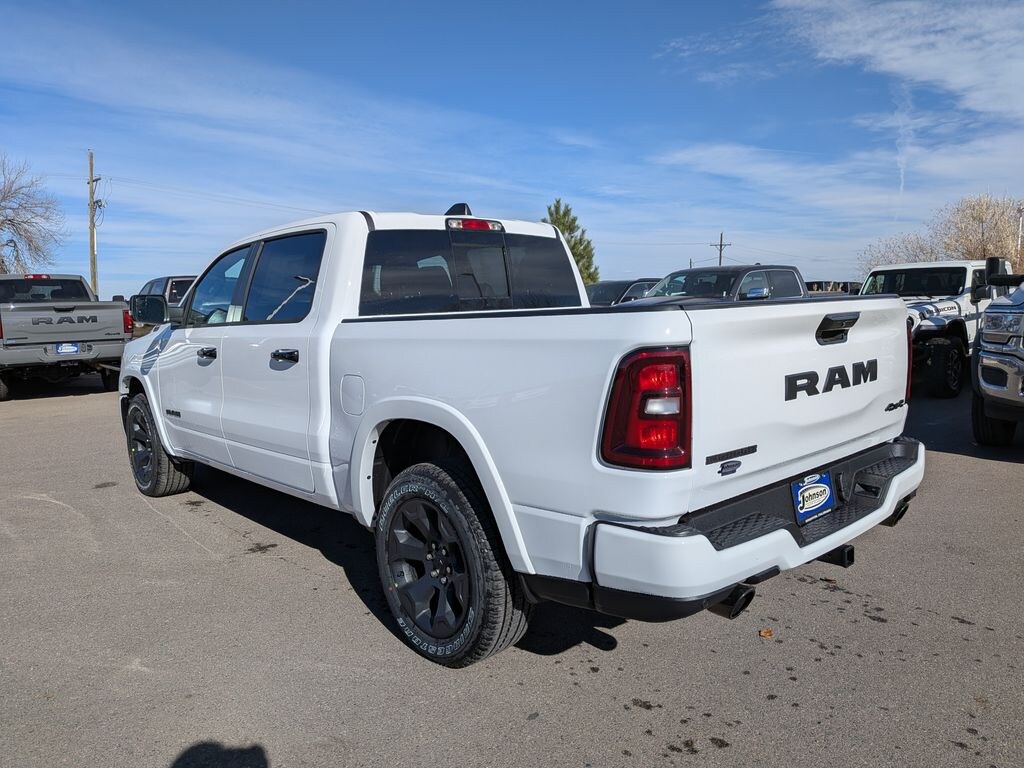 New 2026 Ram 1500 BIG HORN CREW CAB 4X4 5'7 BOX Pickup