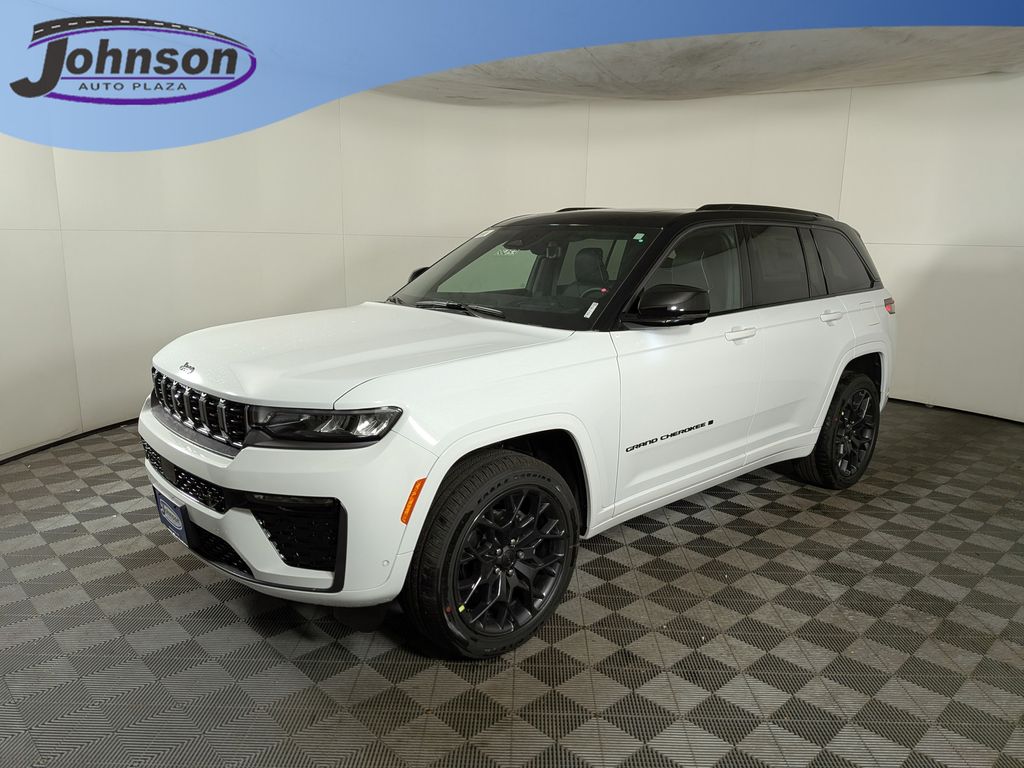 2026 Jeep Grand Cherokee Summit 4x4's photo