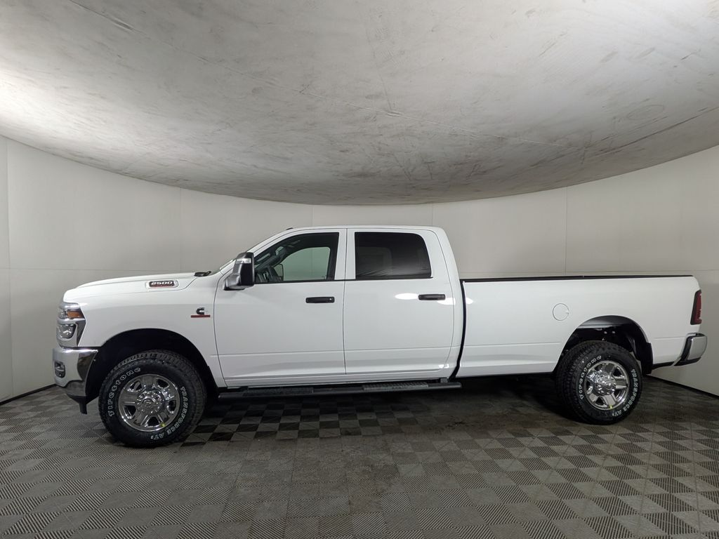 New 2026 Ram 2500 TRADESMAN CREW CAB 4X4 8' BOX Pickup