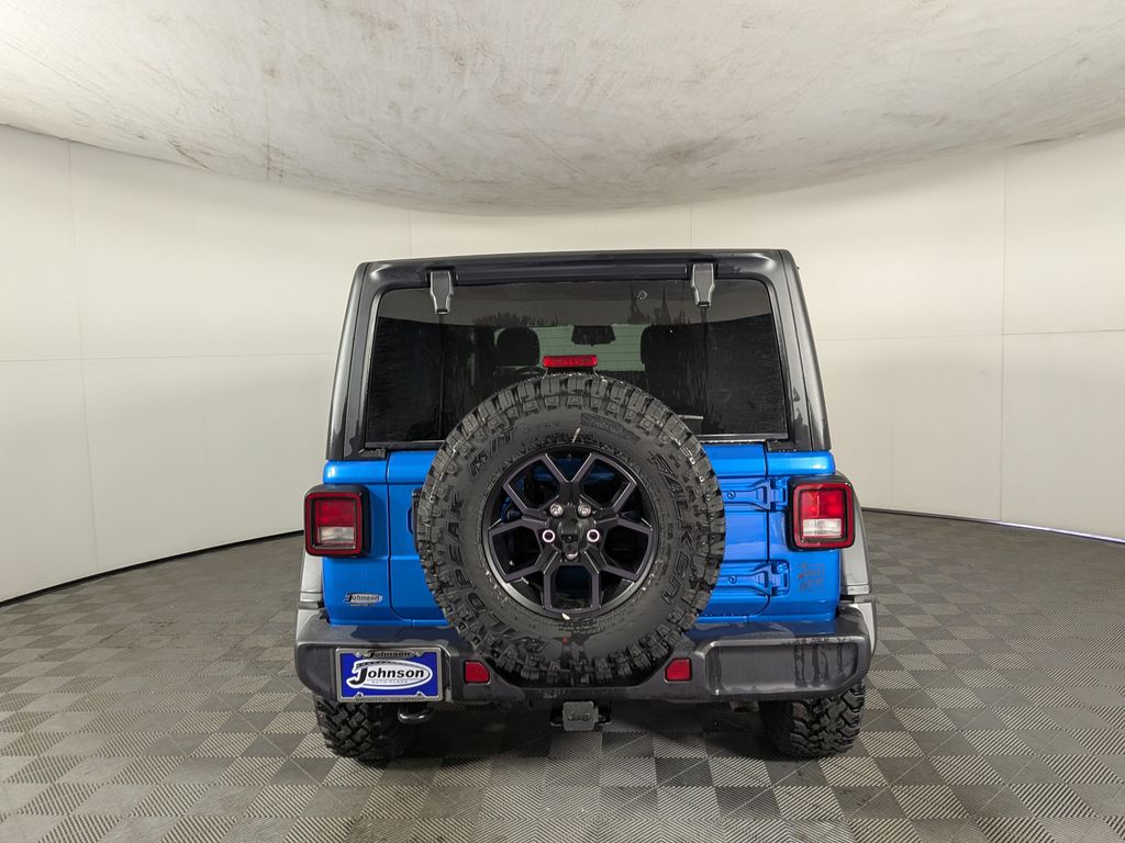 2026 Jeep Wrangler 4-Door Willys - Photo 8