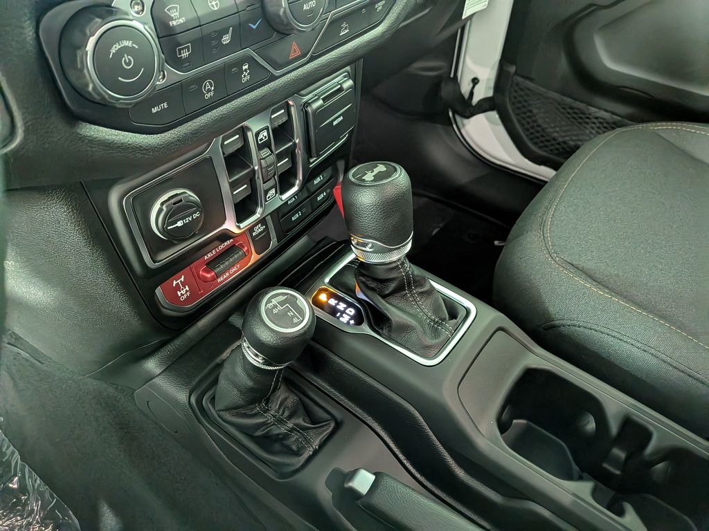 2026 Jeep Wrangler 4-Door Willys - Photo 22