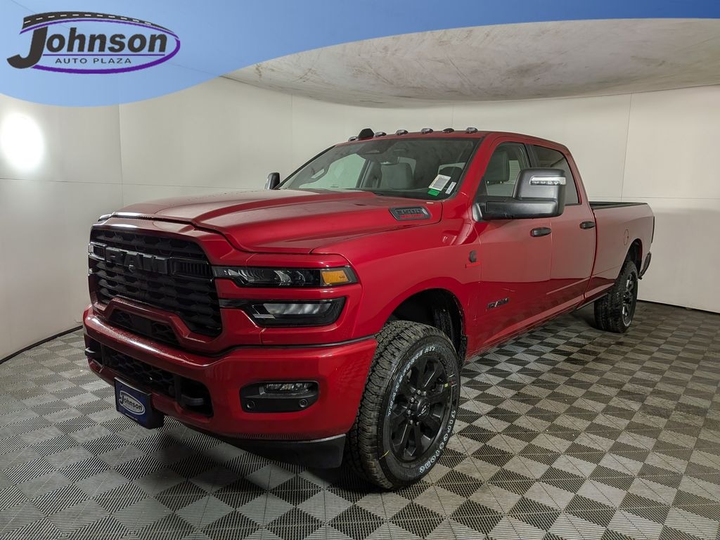 New 2026 Ram 3500 BIG HORN CREW CAB 4X4 8' BOX Pickup