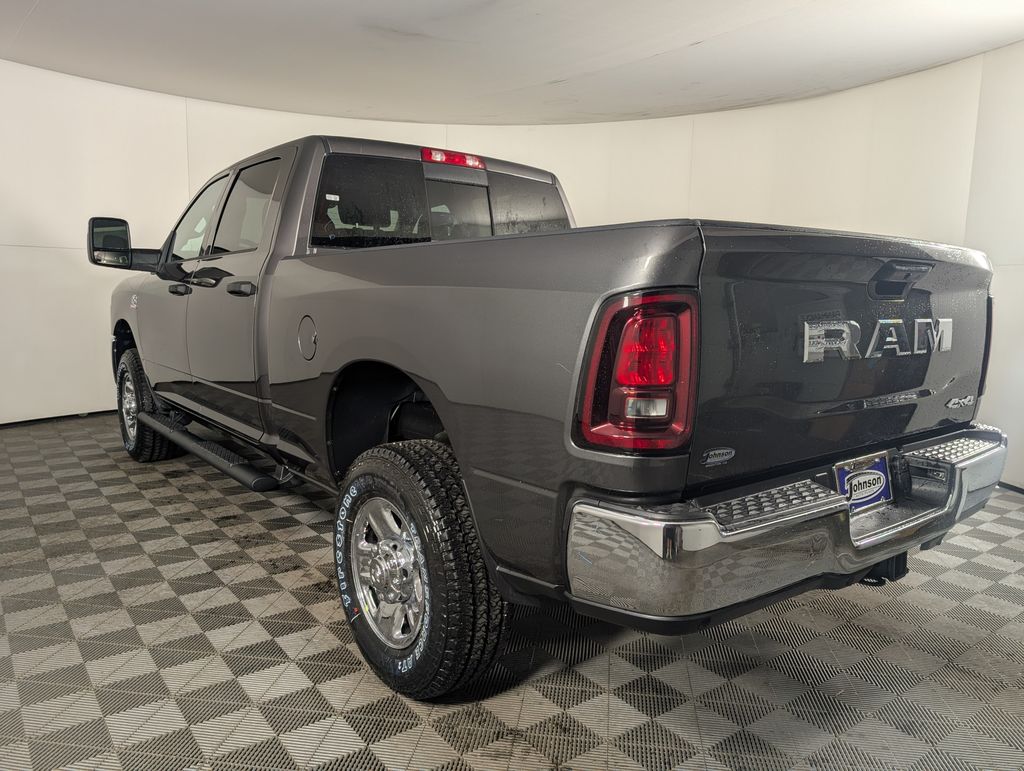 2025 Ram 2500 Tradesman photo 4