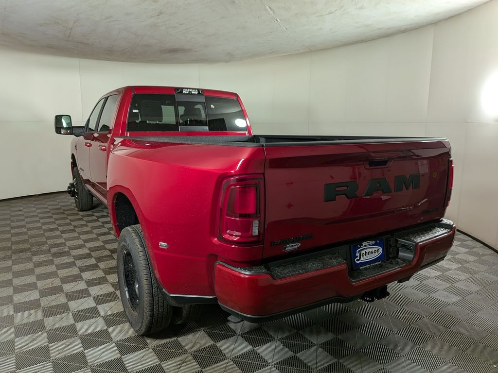 New 2026 Ram 3500 LARAMIE CREW CAB 4X4 8' BOX Pickup