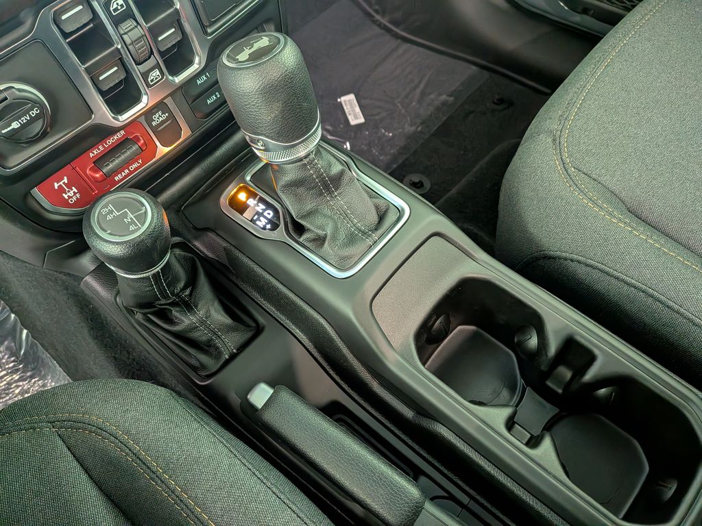 2026 Jeep Wrangler 4-Door Willys - Photo 25