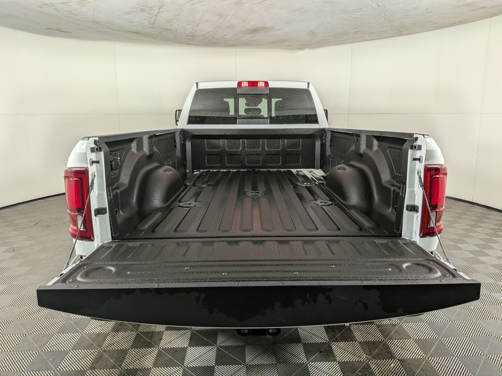 2026 RAM 3500 Tradesman - Photo 9