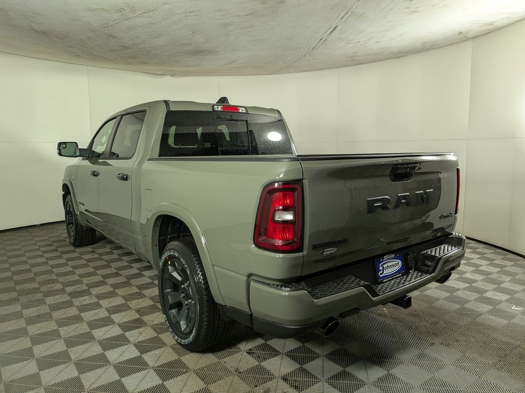 New 2026 Ram 1500 BIG HORN CREW CAB 4X4 5'7 BOX Pickup