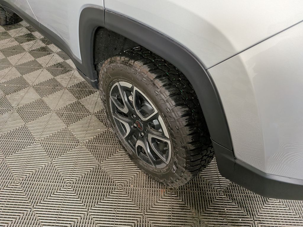 2026 Jeep Compass Trailhawk - Photo 14