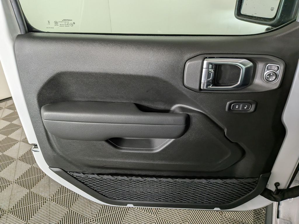 2026 Jeep Wrangler 2-Door Willys - Photo 14