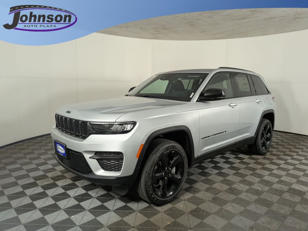 2025 Jeep Grand Cherokee Altitude