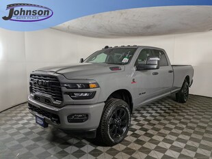 2026 Ram 3500 BIG HORN CREW CAB 4X4 8' BOX Pickup