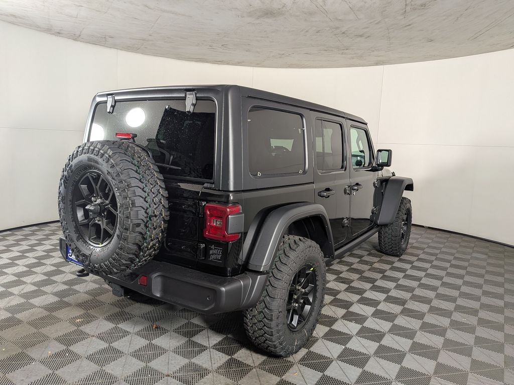 2026 Jeep Wrangler 4-Door Willys - Photo 7