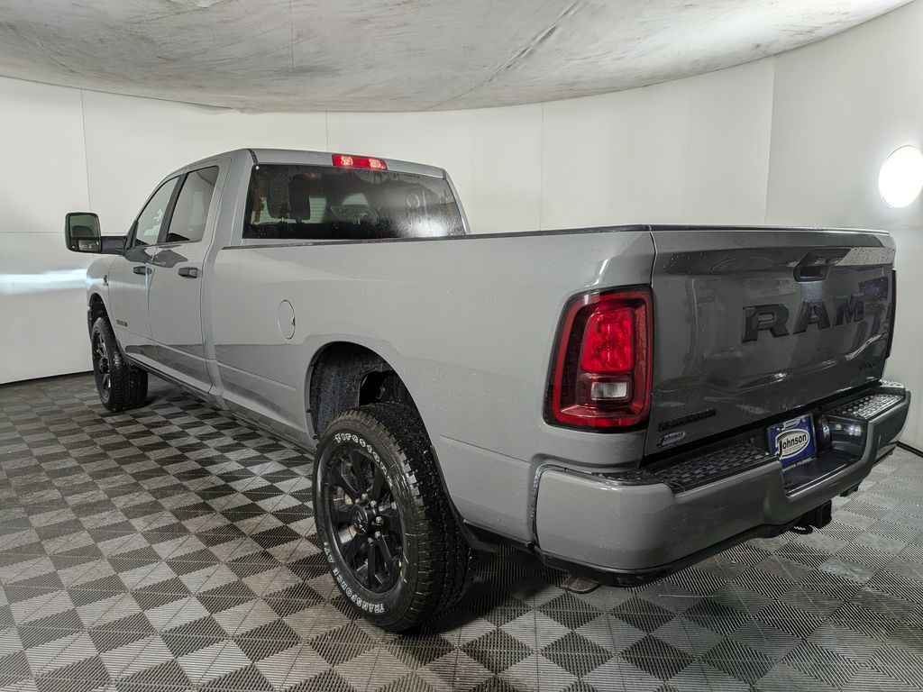 New 2026 Ram 3500 BIG HORN CREW CAB 4X4 8' BOX Pickup