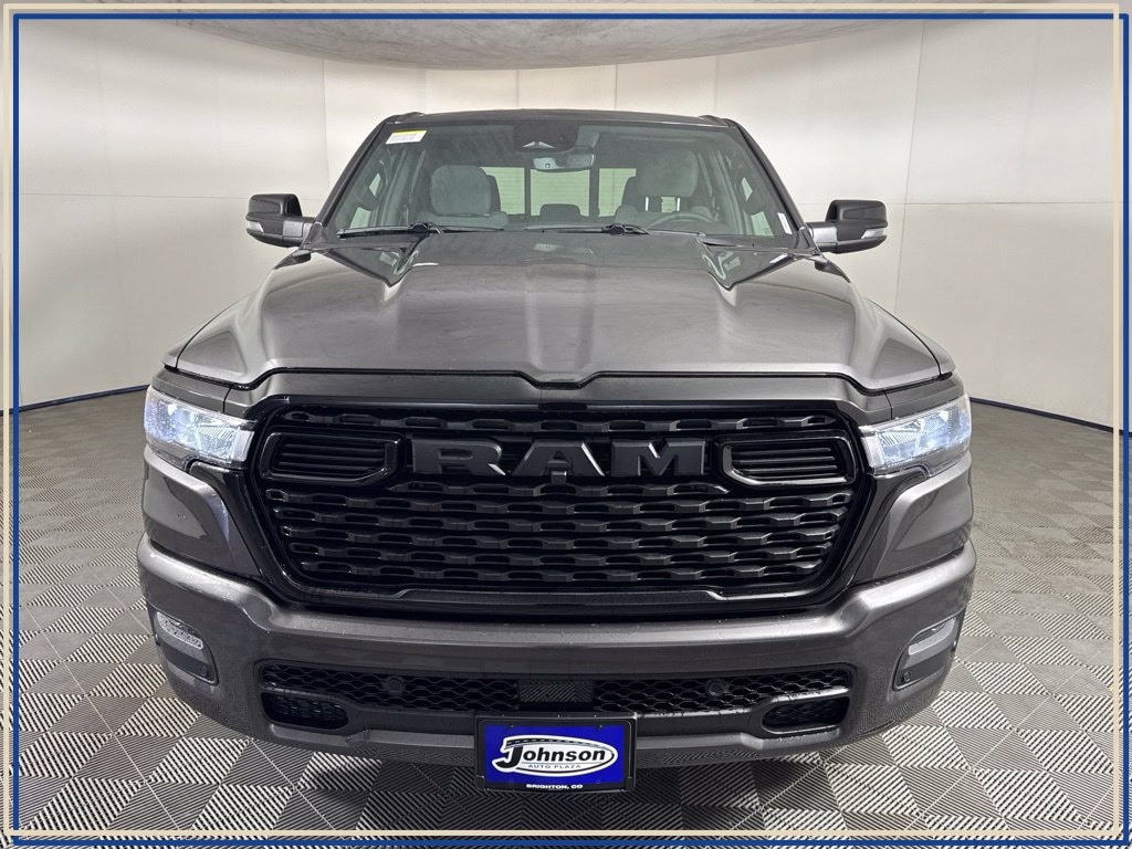 New 2027 Ram 1500 BIG HORN CREW CAB 4X4 5'7 BOX Pickup