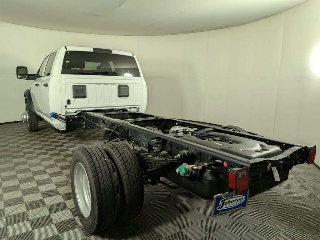 New 2025 Ram 5500 Chassis Cab 5500 TRADESMAN CHASSIS CREW CAB 4X4 84' CA Pickup