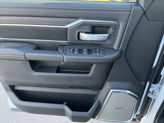 2026 RAM 2500 Laramie - Photo 23