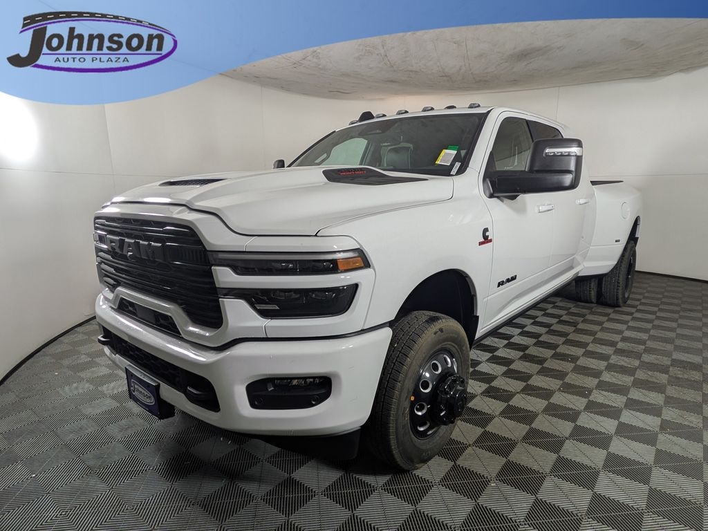 New 2026 Ram 3500 LARAMIE MEGA CAB 4X4 6'4 BOX Pickup