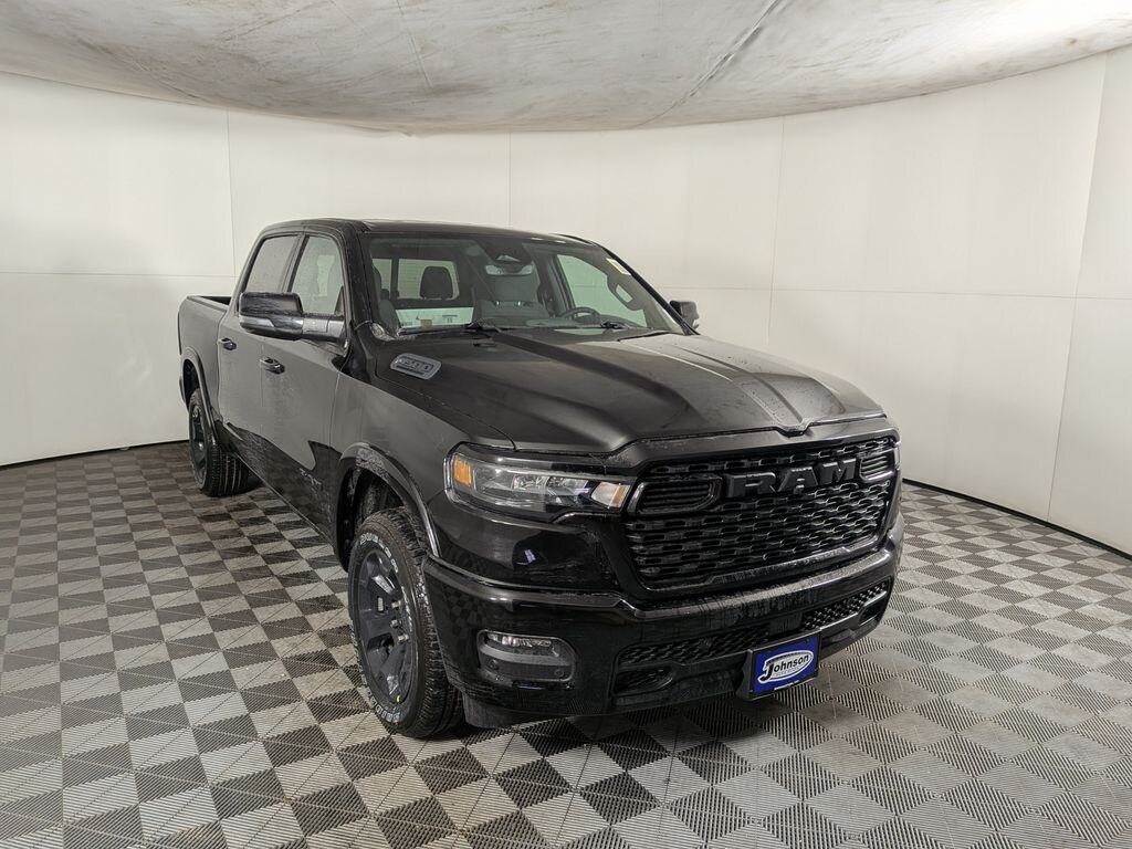 New 2026 Ram 1500 BIG HORN CREW CAB 4X4 5'7 BOX Pickup