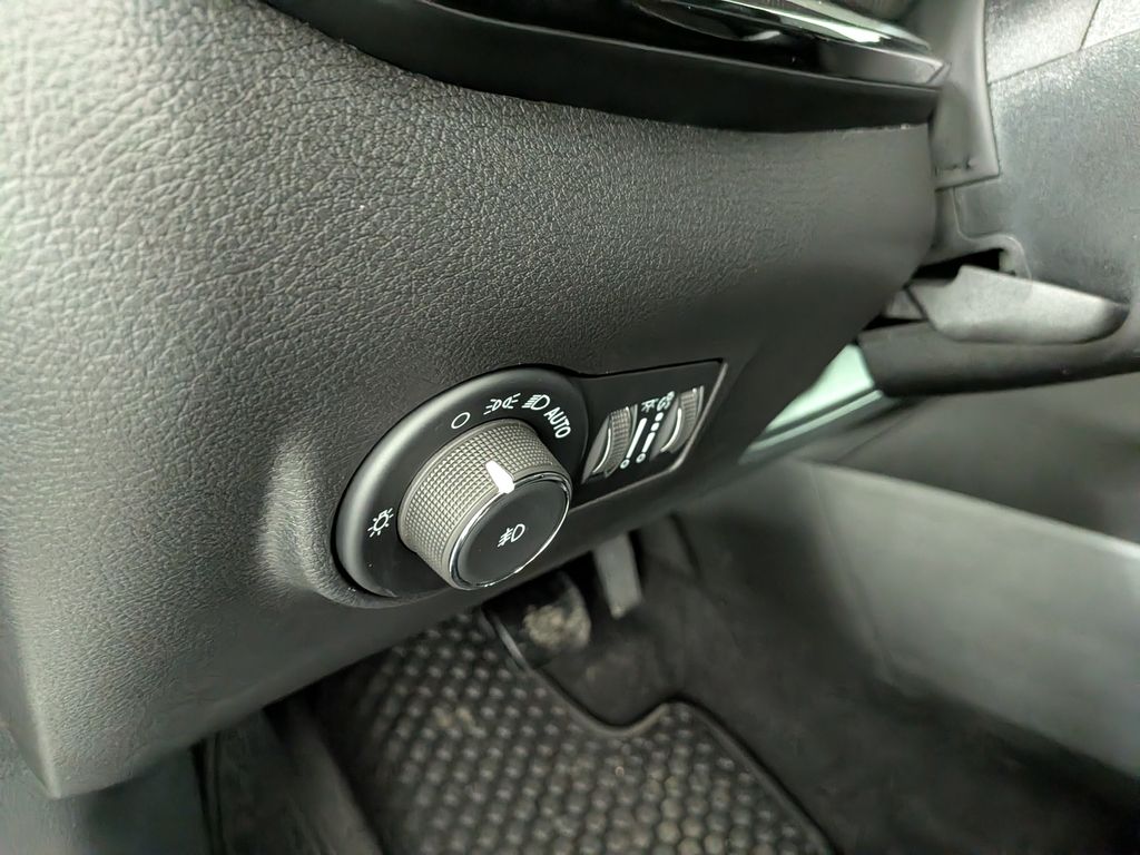 2026 Jeep Compass Trailhawk - Photo 19