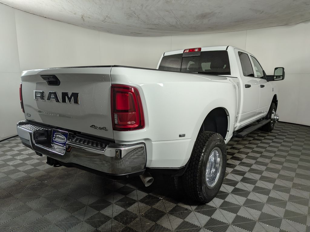 2026 RAM 3500 Tradesman - Photo 7