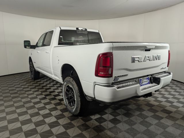2025 Ram 2500 Laramie photo 4