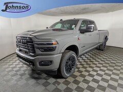 2026 Ram 3500 LIMITED CREW CAB 4X4 8' BOX Pickup