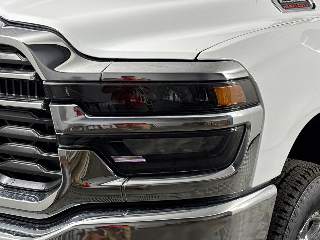 New 2026 Ram 2500 Tradesman Crew Cab 4x4 8' Box Pickup