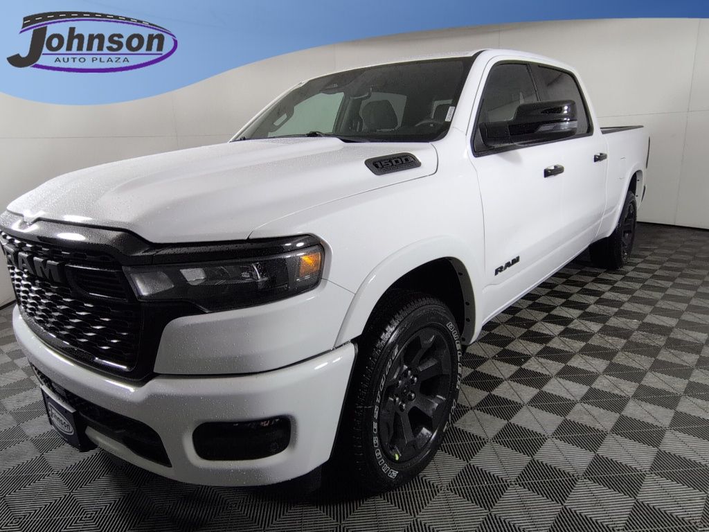 2026 Ram 1500 BIG HORN CREW CAB 4X4 6'4 BOX