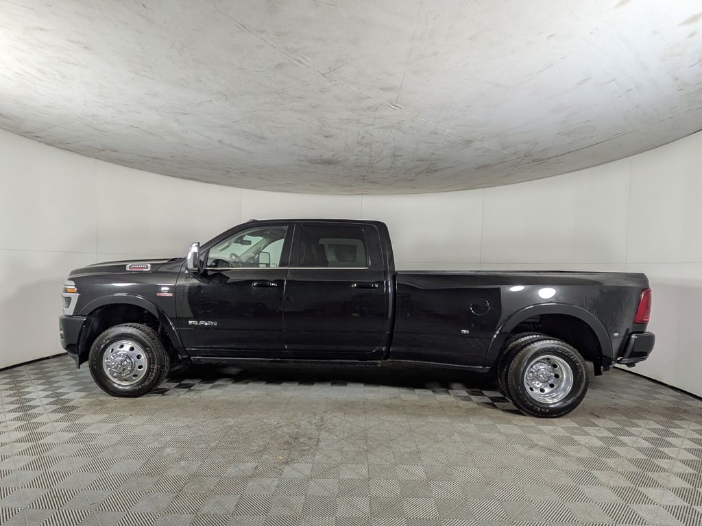2026 Ram 3500 Limited photo 3
