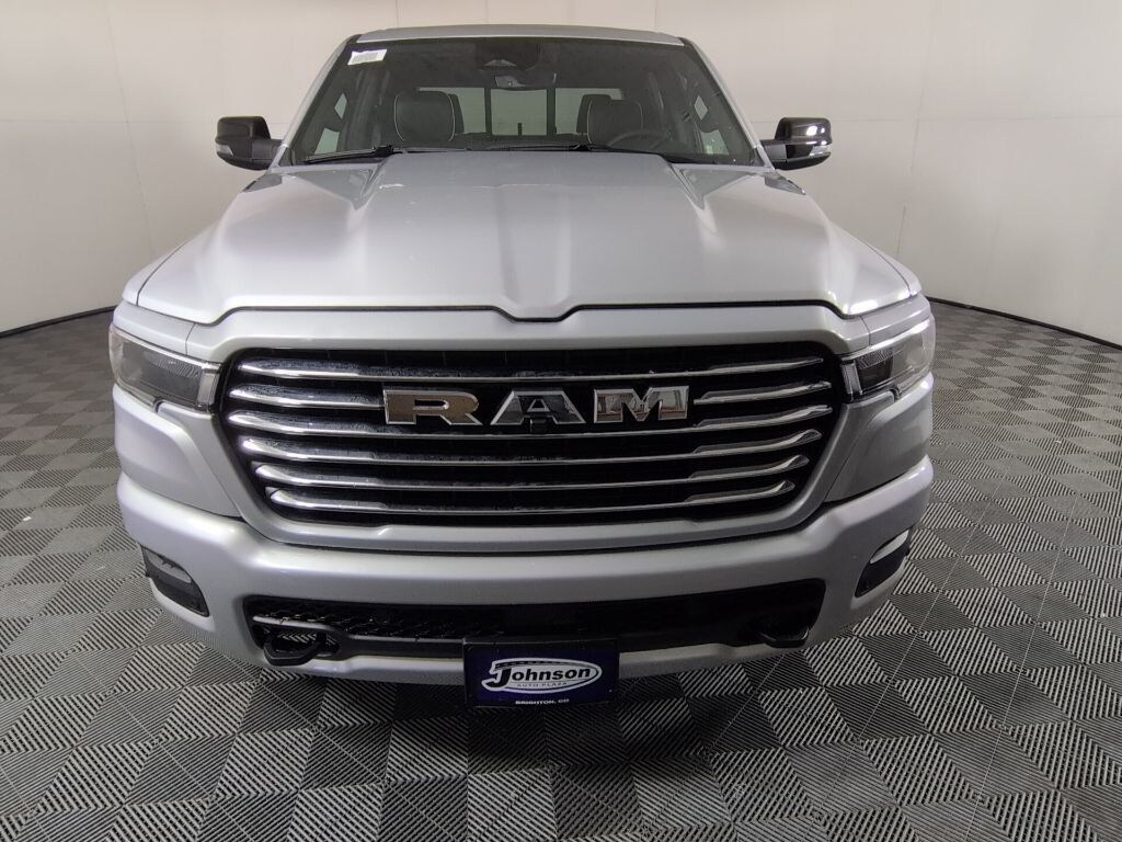 New 2026 Ram 1500 LARAMIE CREW CAB 4X4 5'7 BOX Pickup